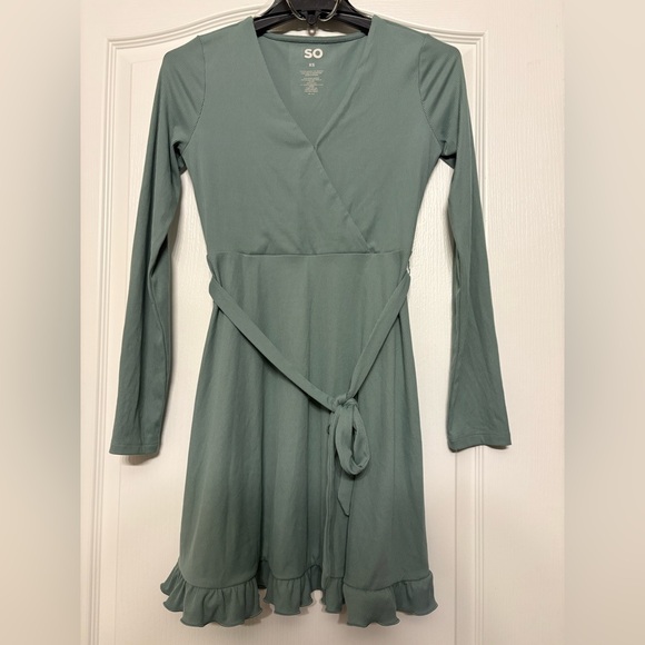 SO Dresses & Skirts - SO Green Long Sleeve V-Neck A-Line Dress
